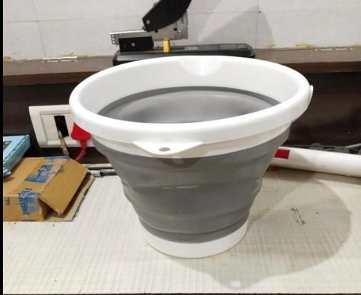 "Space-Saving Foldable Bucket – Perfect for Camping, Fishing & More!